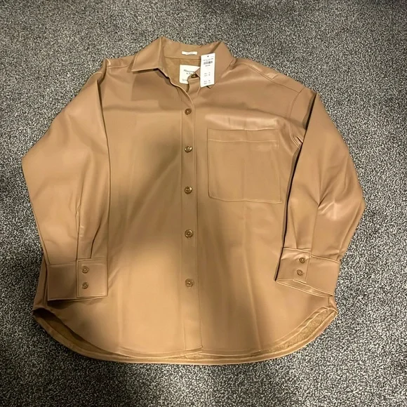 Abercrombie & Fitch Faux Leather Top (M) FINAL SALE - Picture 1 of 3